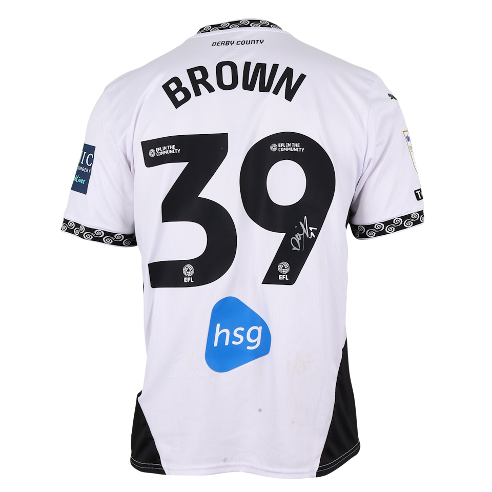 Dajaune Brown Derby County camisa.