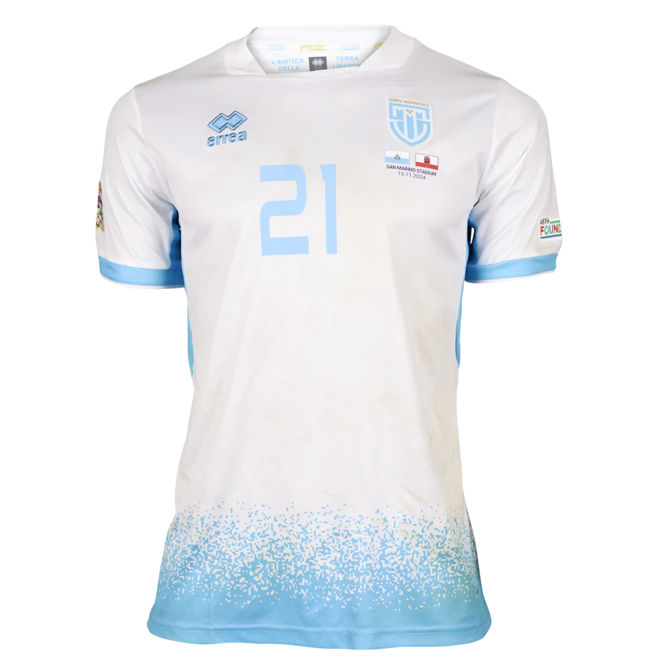 San Marino-Trikot von Lorenzo Lazzari