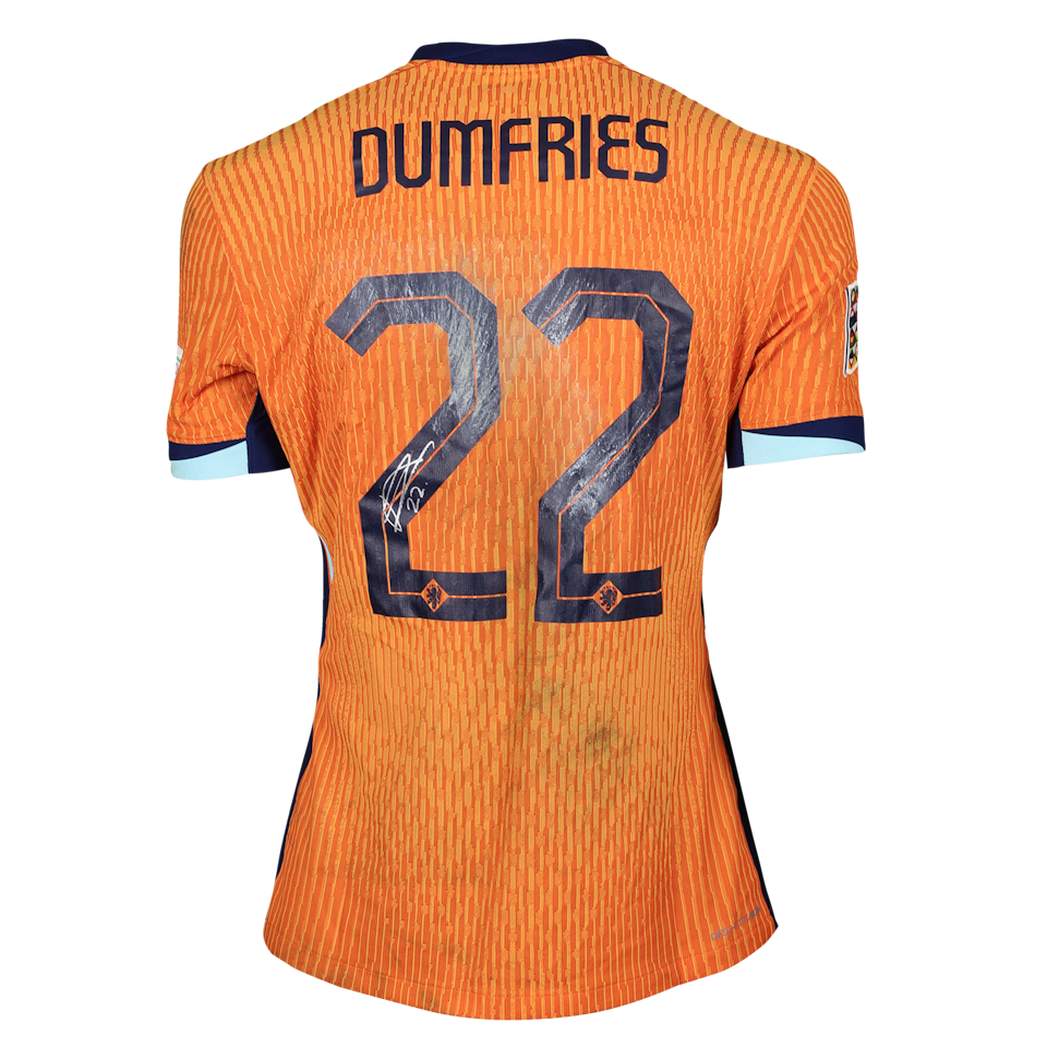 Netherlands 팀의 Denzel Dumfries 셔츠