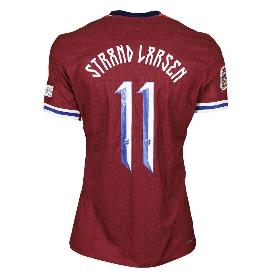 Jørgen Strand Larsen Norway shirt