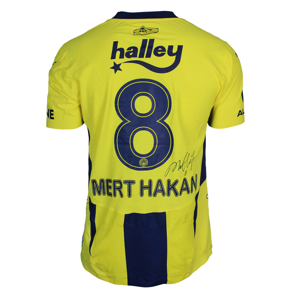 Mert Hakan Yandaş Fenerbahçe shirt