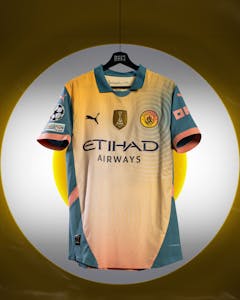 Bernardo Silva Manchester City shirt