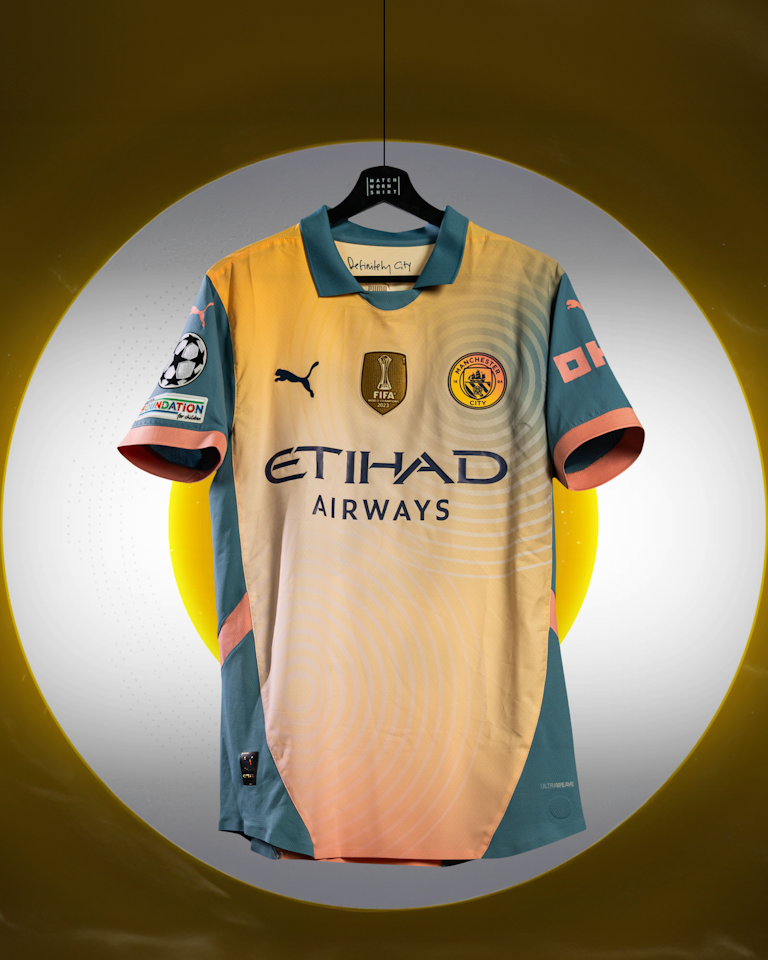 Bernardo Silva Manchester City shirt