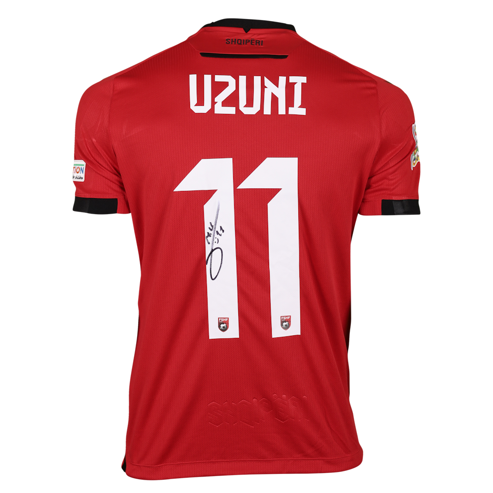 Myrto Uzuni Albania jersey