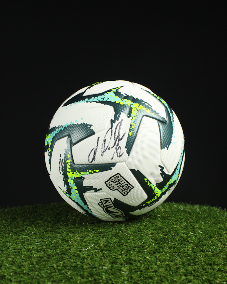 Limited Edition Match Ball | Post-Match Interviewee | ESTAC Troyes