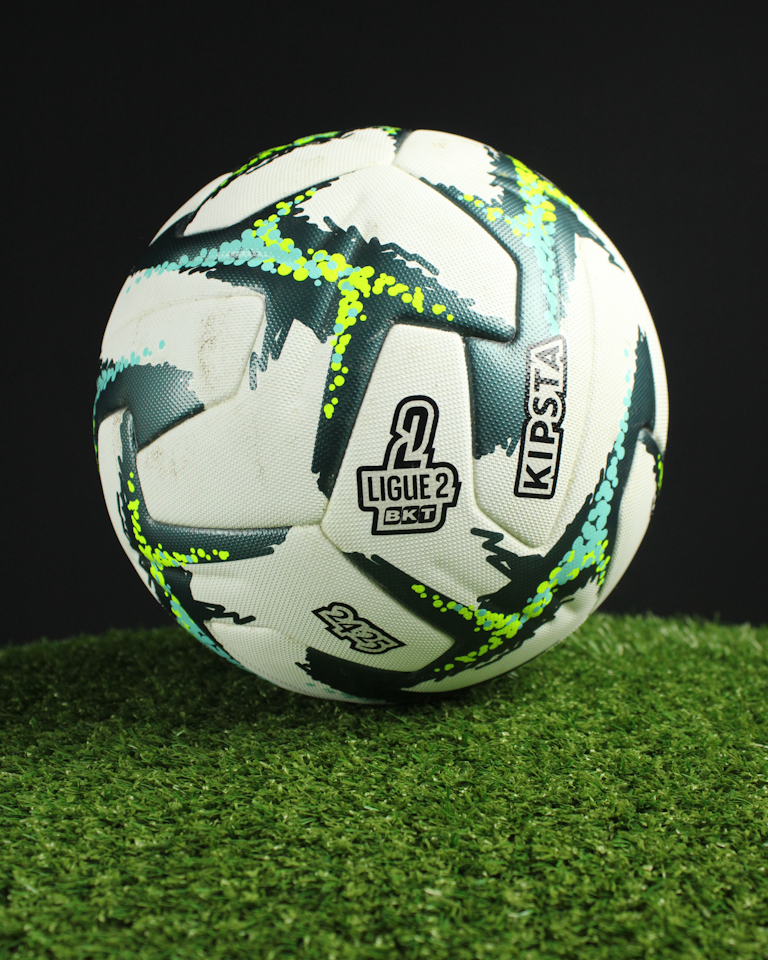 Limited Edition Match Ball | William Benard