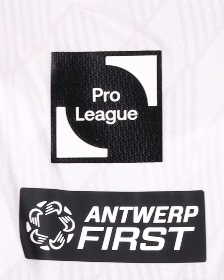 Vincent Janssen Royal Antwerp FC shirt