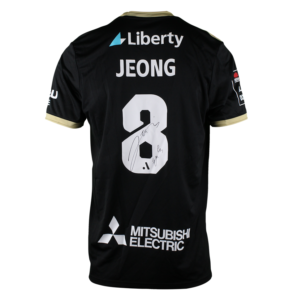 Tae-wook Jeong 정태욱 Western Sydney Wanderers shirt
