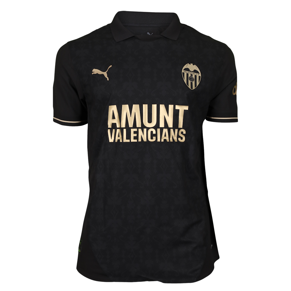 Enzo Barrenechea Valencia CF shirt