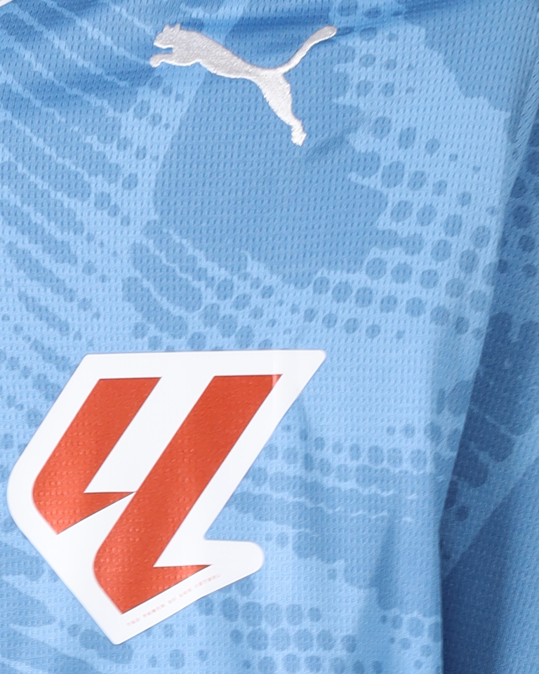 Giorgi Mamardashvili Valencia CF shirt