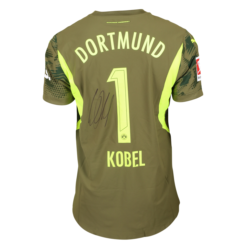 Gregor Kobel Borussia Dortmund forması