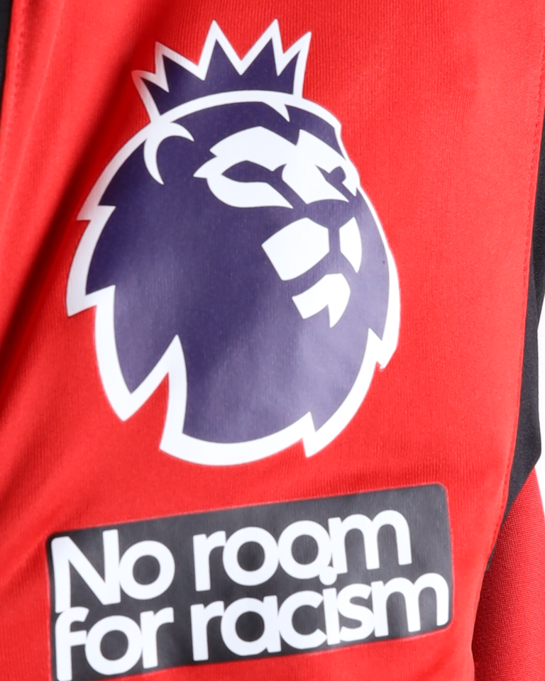 Keane Lewis-Potter Brentford shirt