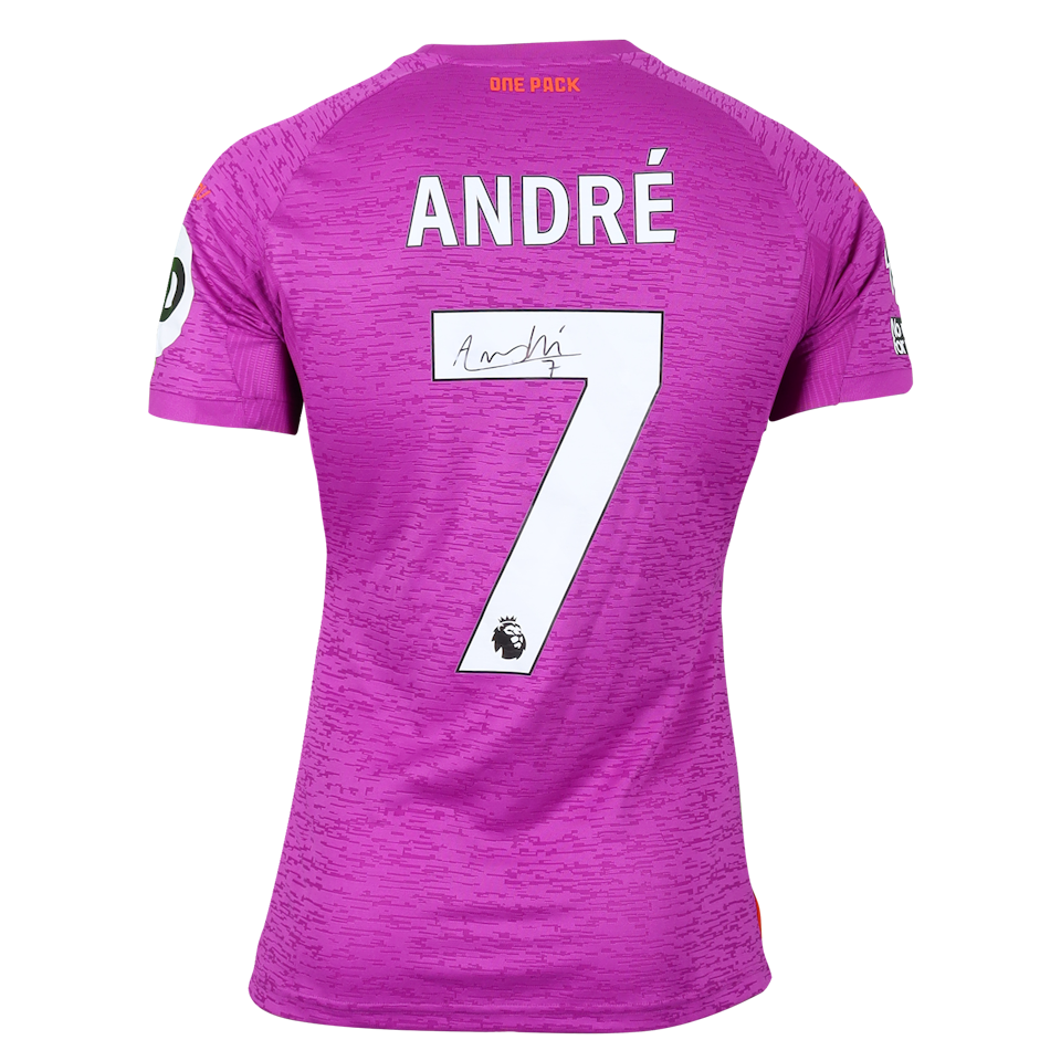 André Trindade da Costa Neto Wolverhampton Wanderers shirt