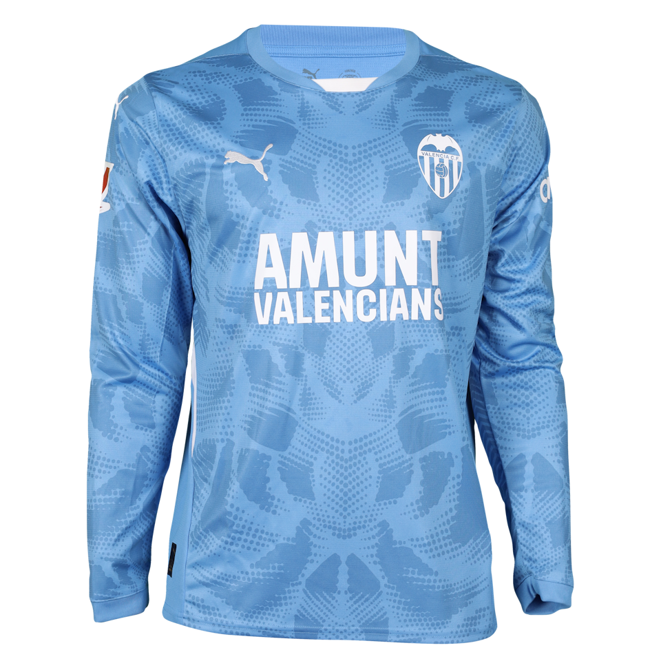Stole Dimitrievski Valencia CF shirt