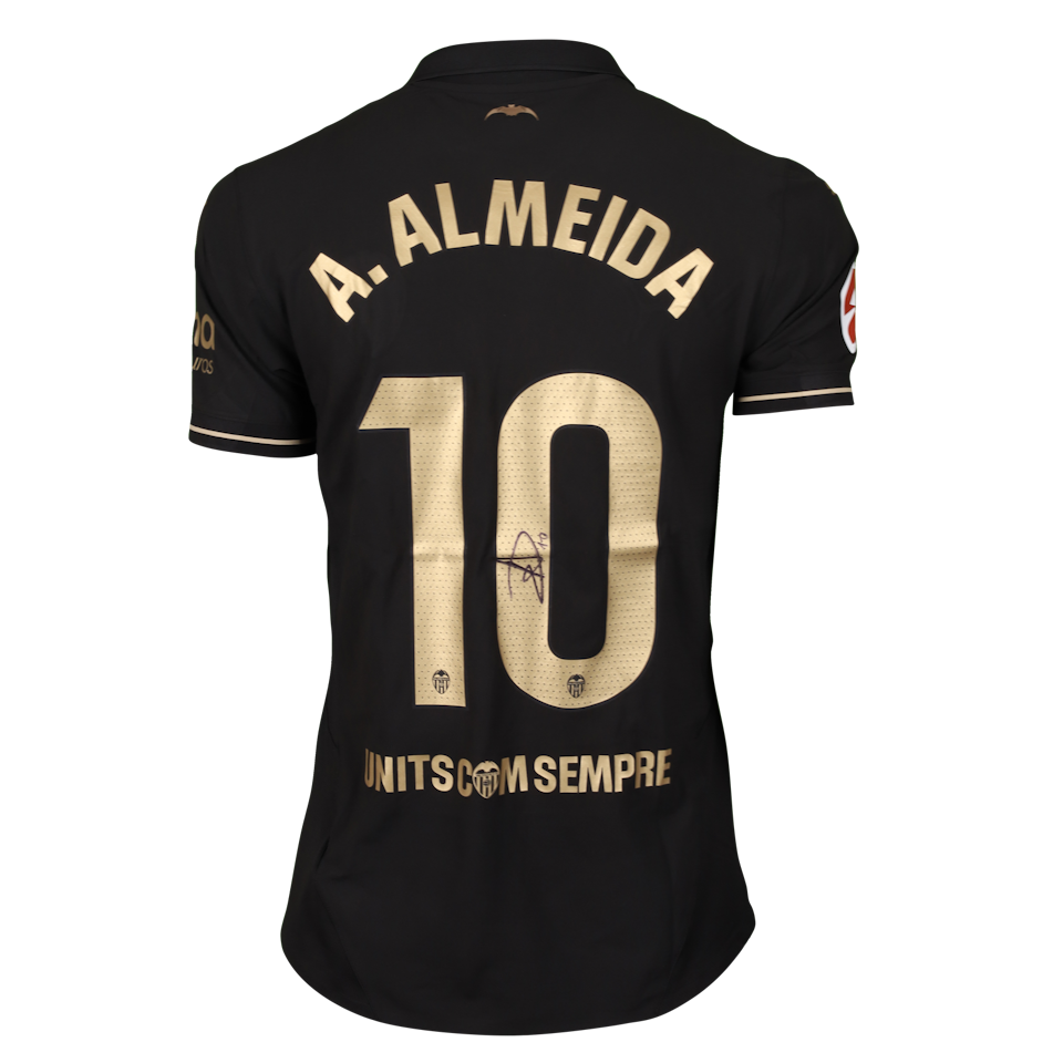 André Almeida Valencia CF jersey