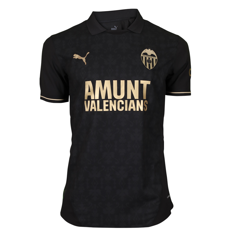 Martín Tejón Valencia CF shirt