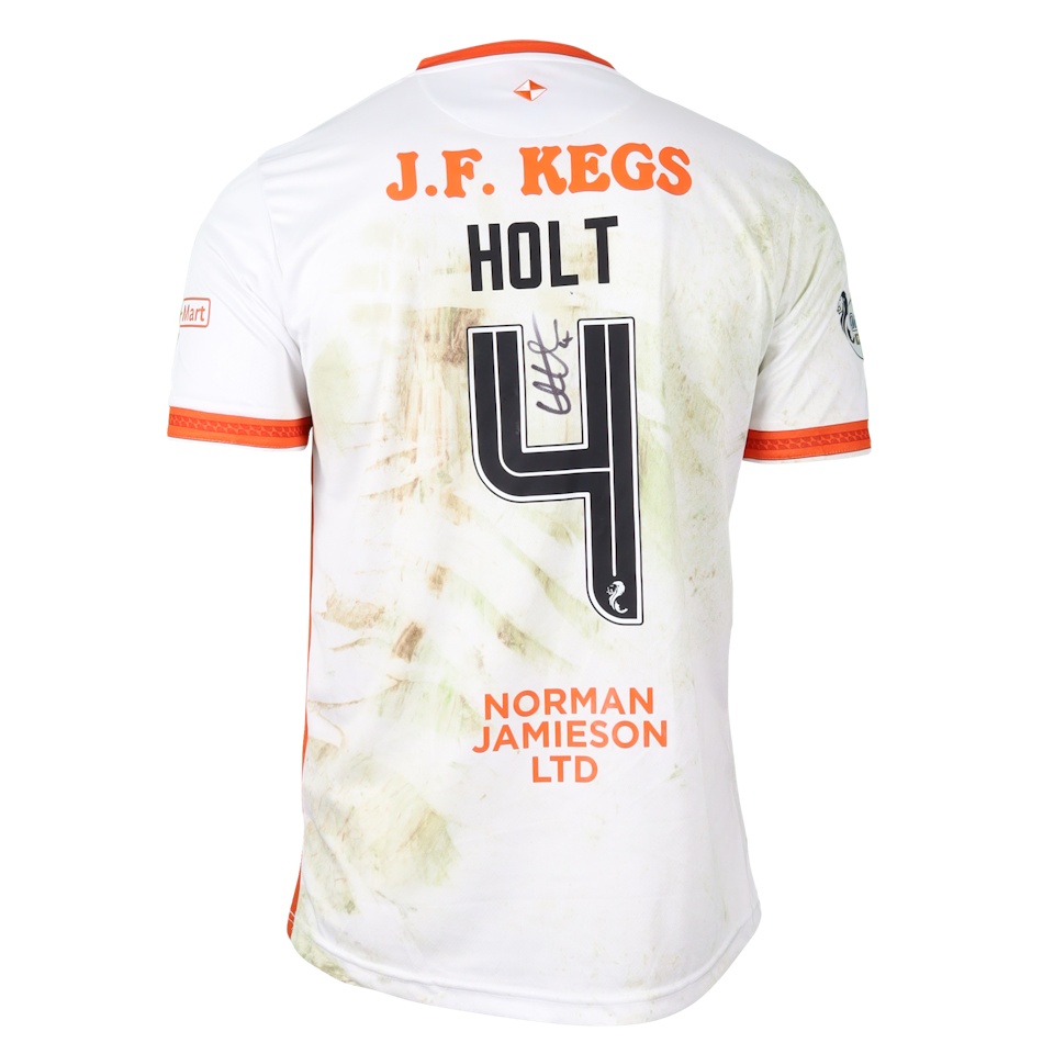 Kevin Holt Dundee United shirt