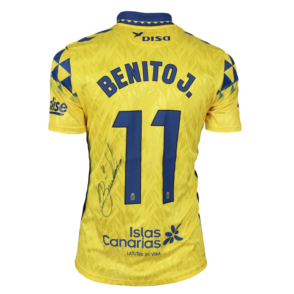 Benito Ramírez del Toro UD Las Palmas shirt