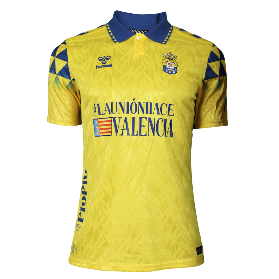 Juan Herzog UD Las Palmas shirt