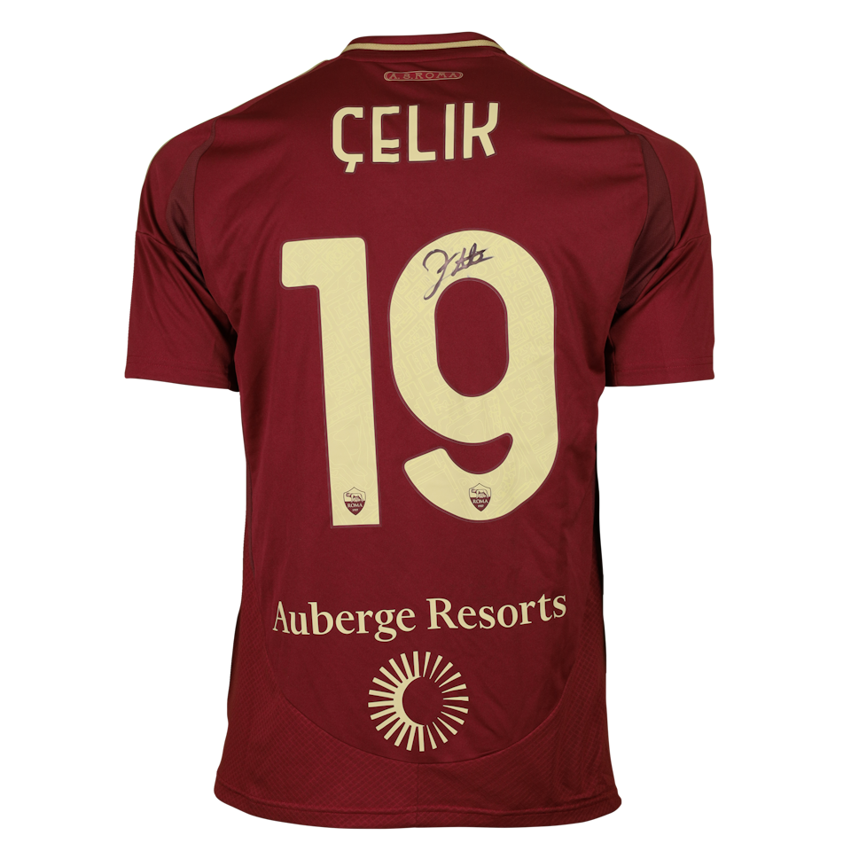 Zeki Çelik AS Roma shirt