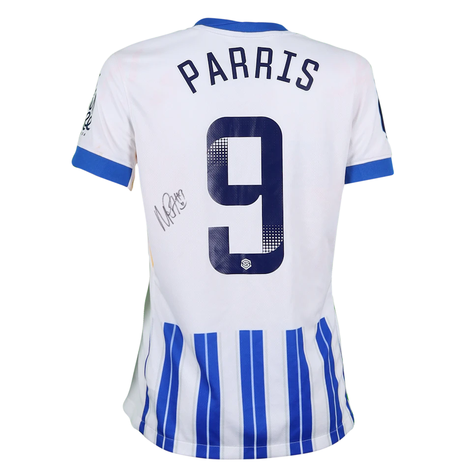 来自Brighton & Hove Albion WFC的Nikita Parris球衣