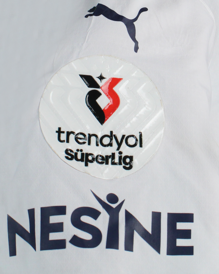 Cenk Tosun Fenerbahçe shirt