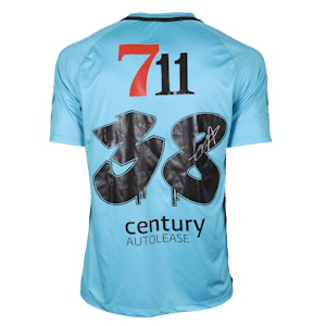 Luca Unbehaun FC Emmen shirt
