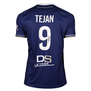 Kay Tejan USL Dunkerque shirt