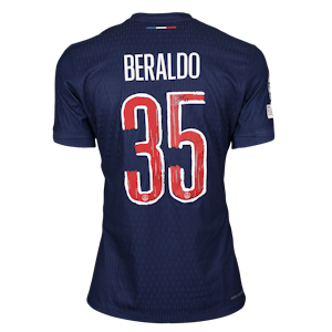 Paris Saint-Germain 팀의 Lucas Lopes Beraldo 셔츠
