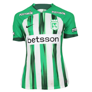 Kevin Viveros Atlético Nacional shirt