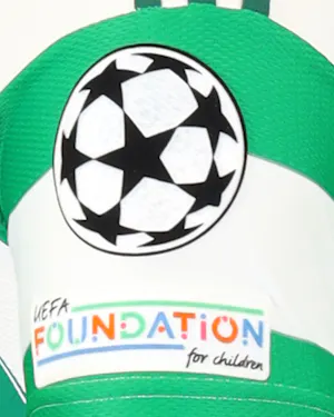 来自Celtic的Daizen Maeda 鎌田大地球衣