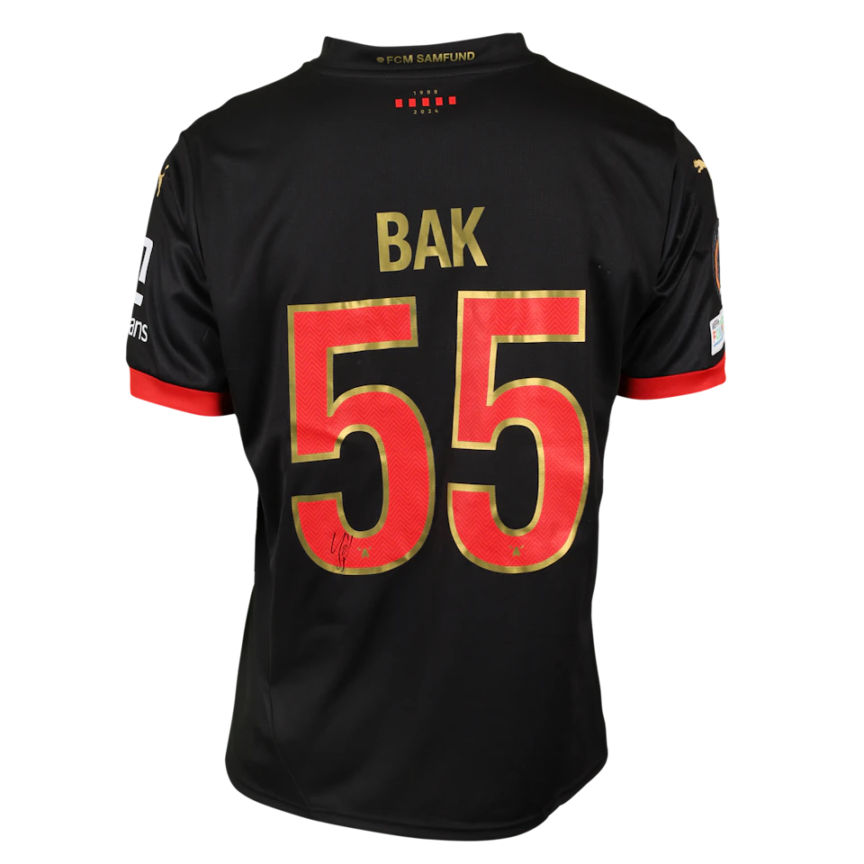 来自FC Midtjylland的Victor Bak Jensen球衣