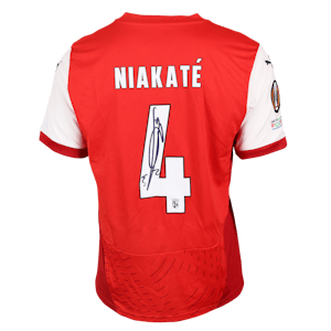 Sikou Niakate SC Braga のシャツ