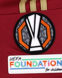 Leandro Paredes AS Roma shirt