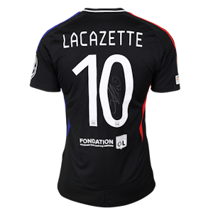 Alexandre Lacazette Olympique Lyonnais forması