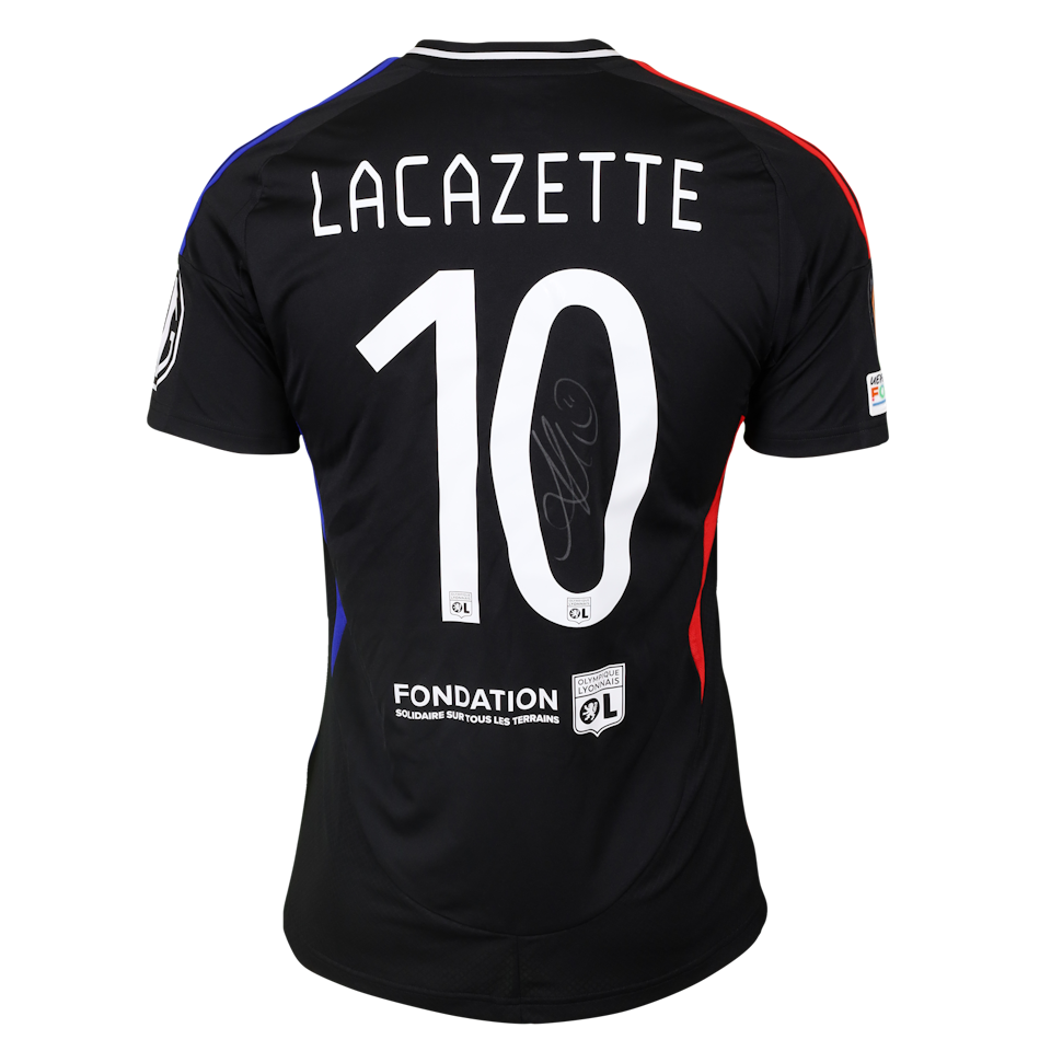 Alexandre Lacazette Olympique Lyonnais forması