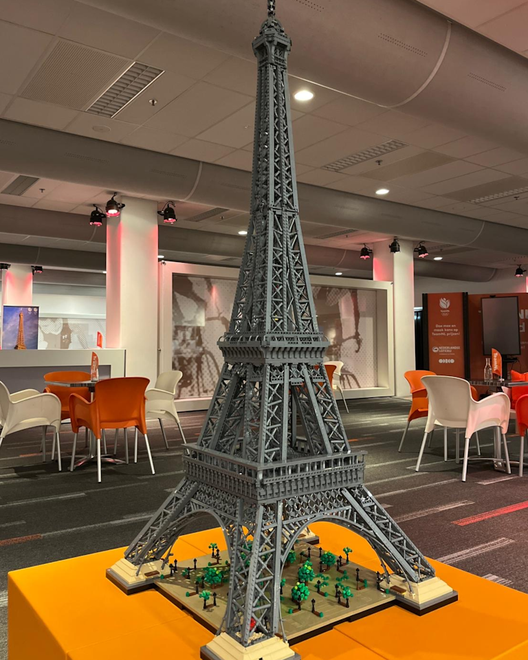 LEGO Eiffel tower 10307