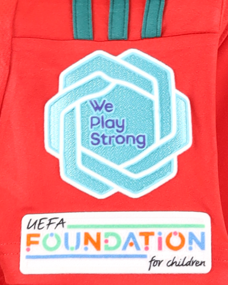 Ceri Holland Wales W shirt