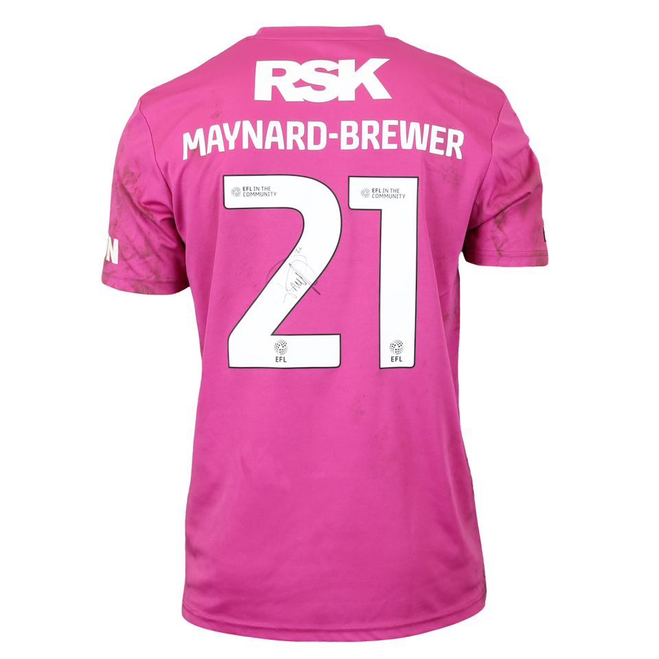 Ashley Maynard-Brewer Charlton Athletic shirt