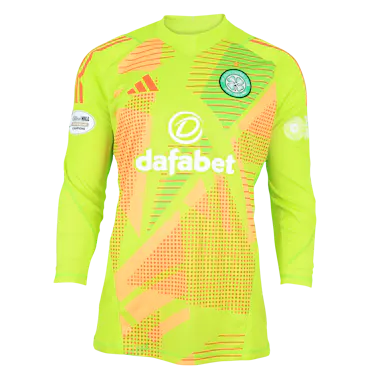 Kasper Schmeichel Celtic shirt