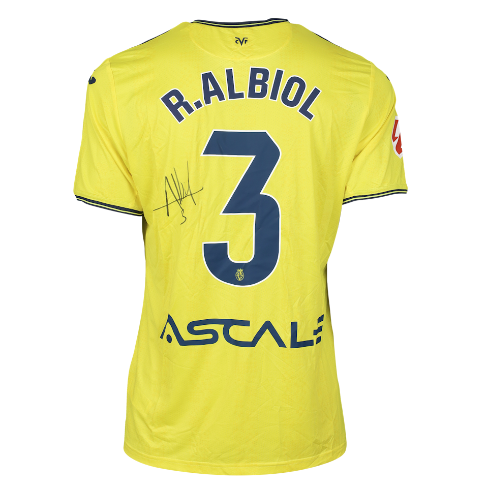 Raúl Albiol Villarreal CF jersey