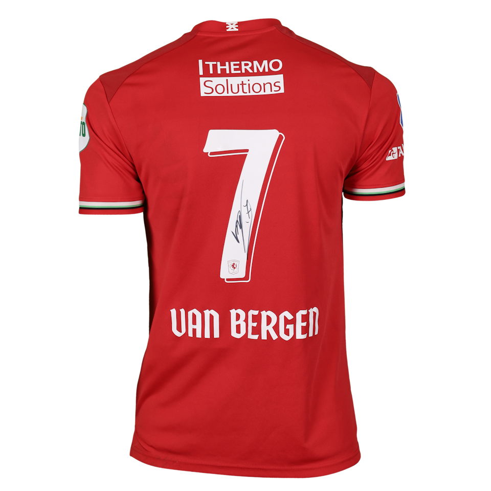 Mitchell van Bergen FC Twente shirt