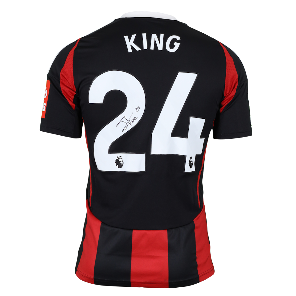 Joshua King Fulham shirt