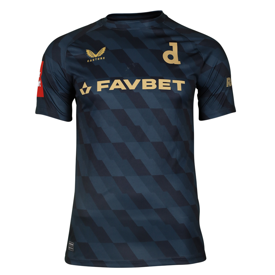 Lukas Kačavenda Dinamo Zagreb jersey