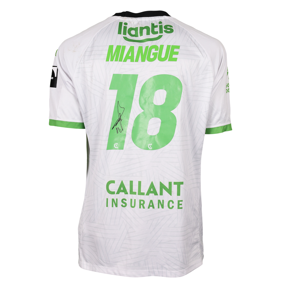Senna Miangue Cercle Brugge shirt