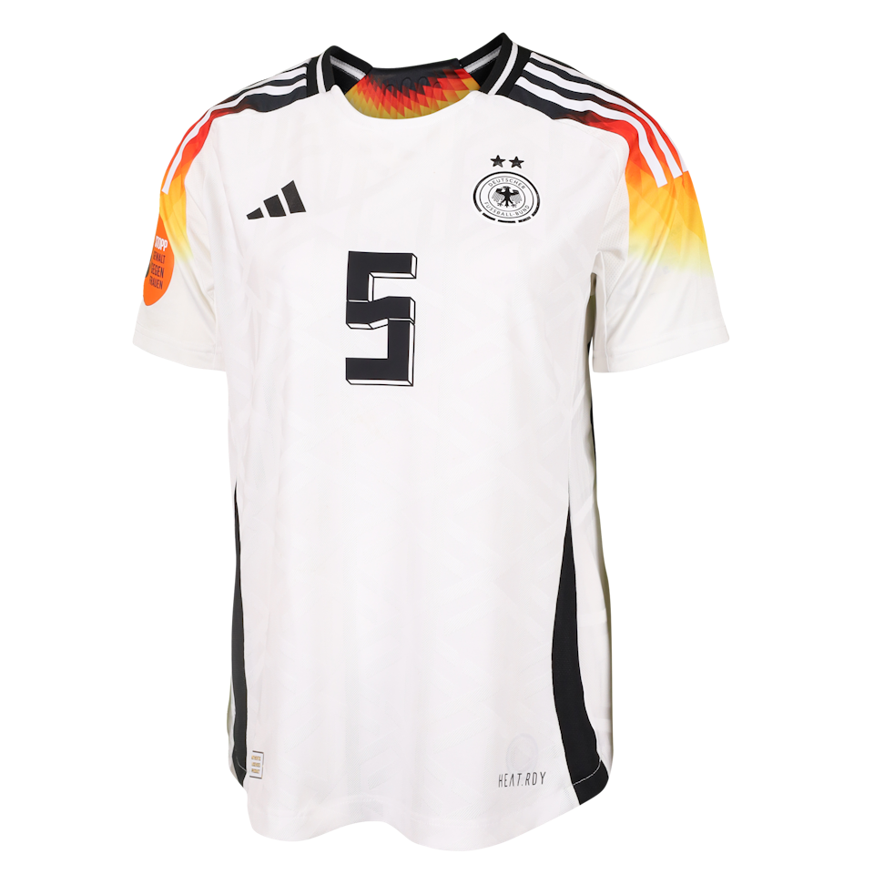 Pia-Sophie Wolter Germany W jersey