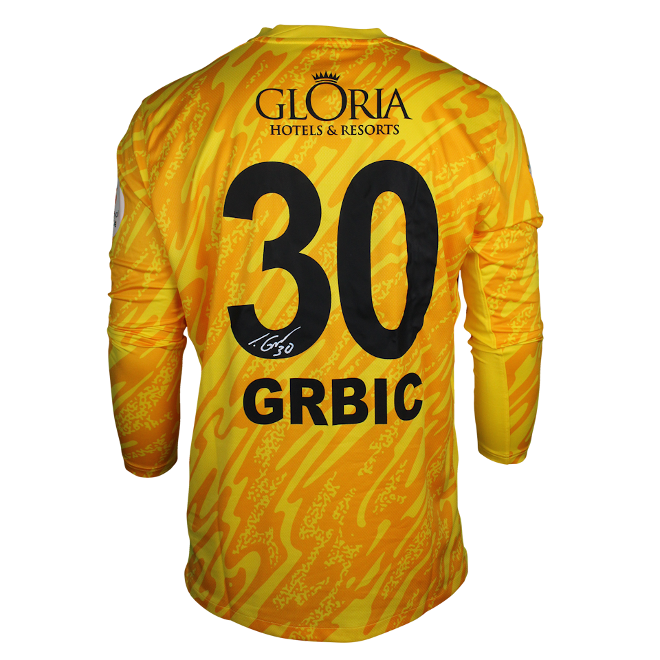 Ivo Grbić Çaykur Rizespor forması
