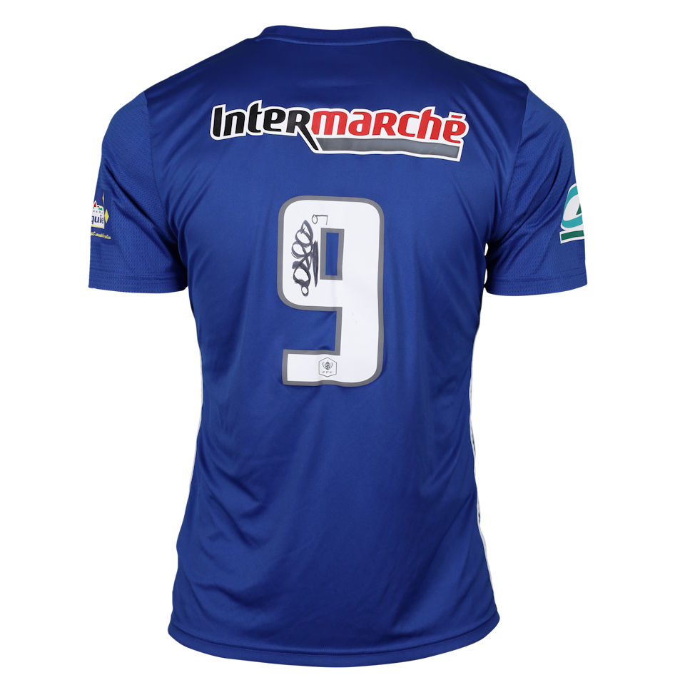 Trevis Dago FC Annecy jersey