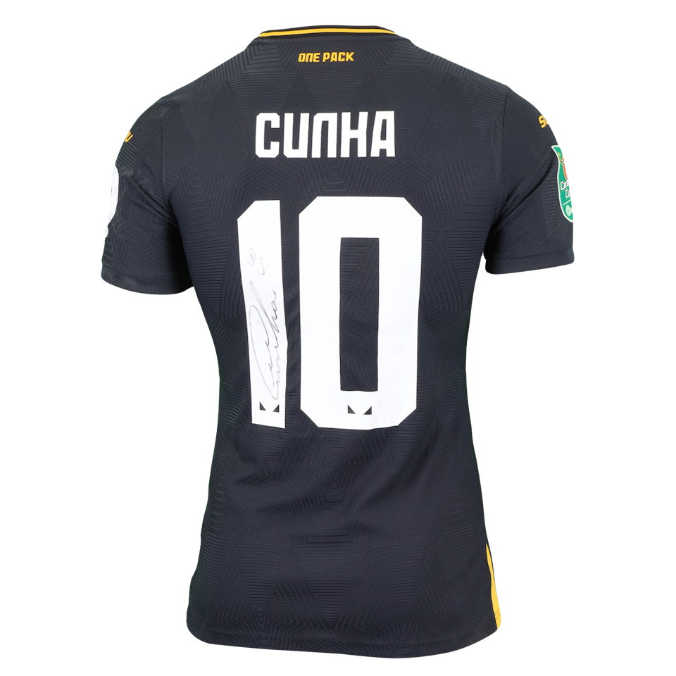 Matheus Santos Carneiro Da Cunha Wolverhampton Wanderers shirt