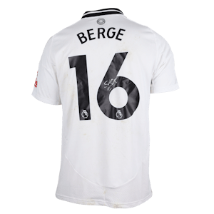 Sander Berge Fulham shirt